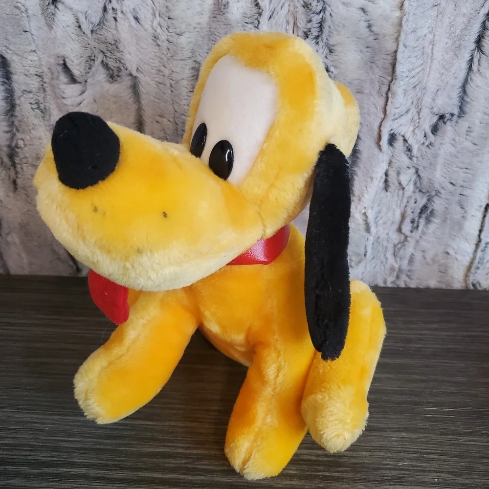 DISNEY Plush Disneyland PLUTO 10